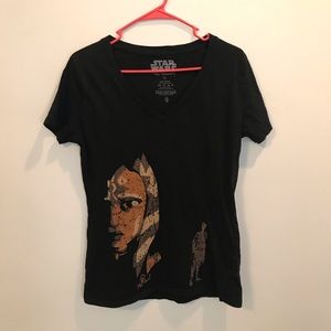 Her universe “Ahsoka’s choice” v neck